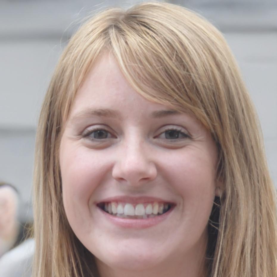 Financial analyst Valeria Sørensen